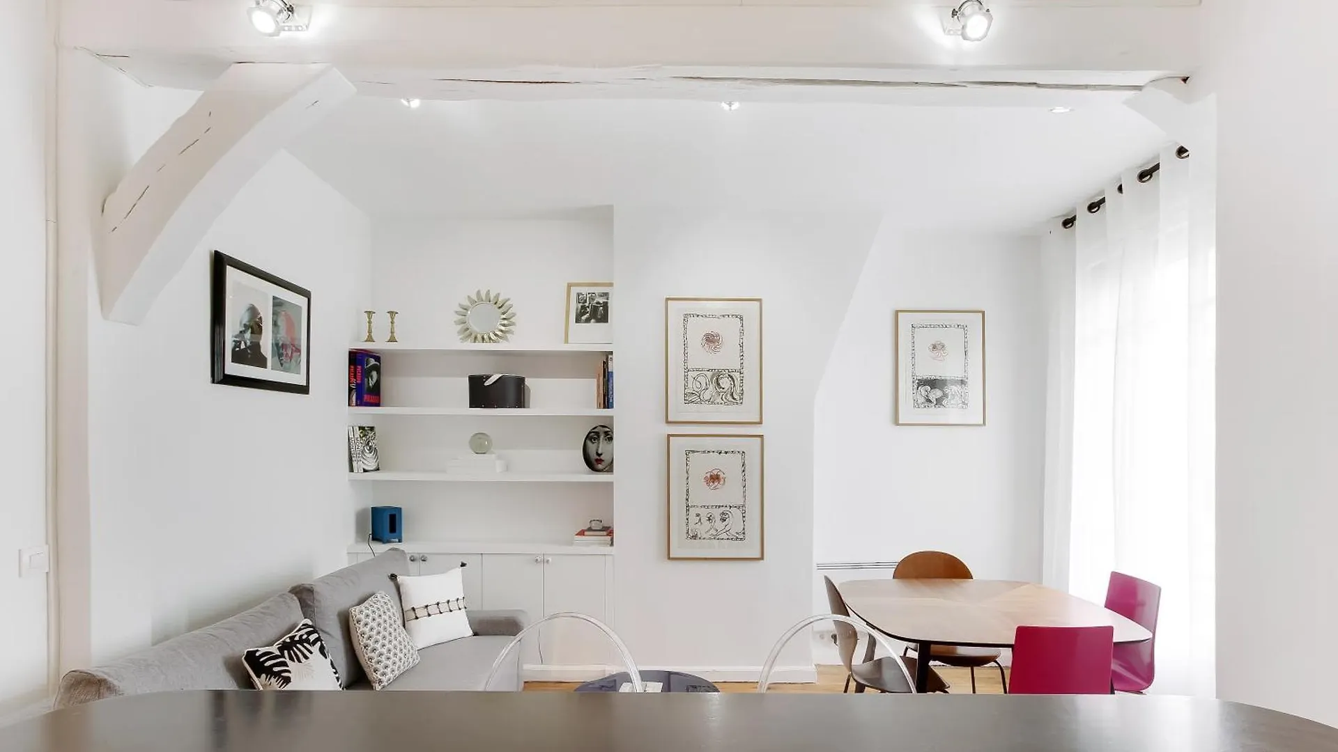 Pick A Flat'S Apartment In Saint Germain - Rue De Buci Paris